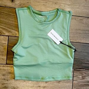 WeWoreWhat athletic muscle tank